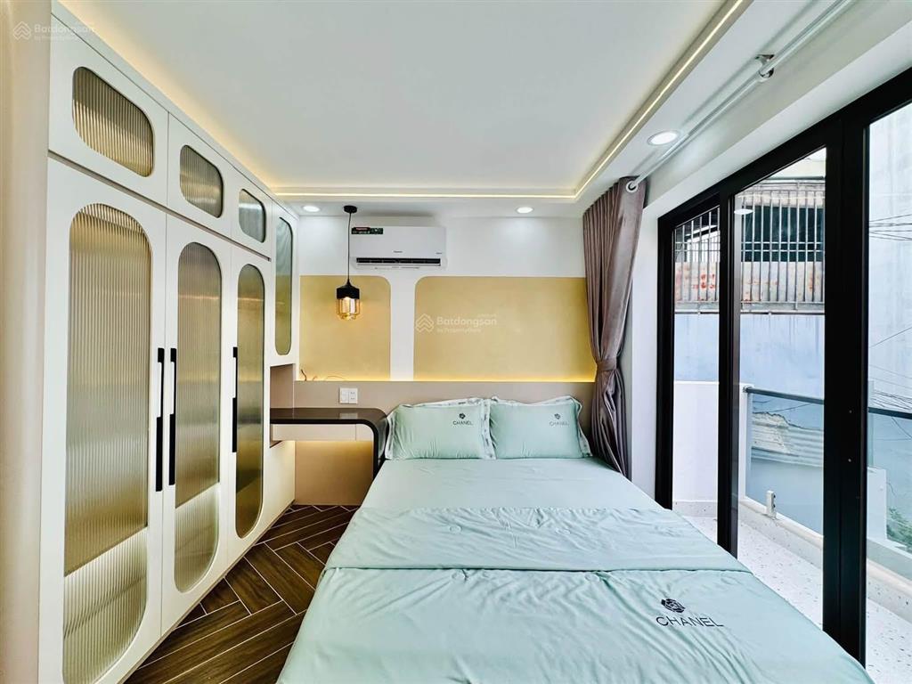 Ngay hồ con rùa đi định cư bán gấp nhà phạm ngọc thạchq3 cho thuê 25tr