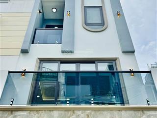 Ngay hồ con rùa đi định cư bán gấp nhà phạm ngọc thạchq3 cho thuê 25tr