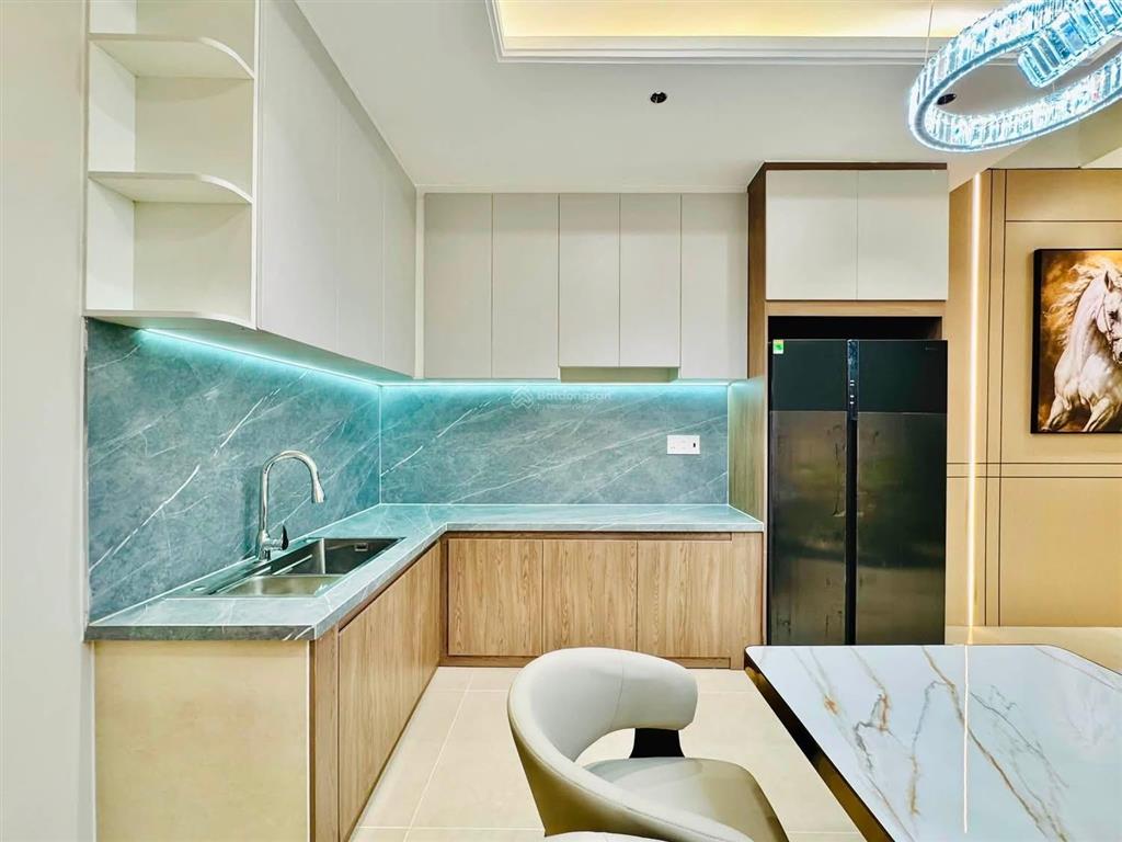 Cả nhà định cư úc bán gấp nhà nguyễn biểu  p2  q5 giá 69m2 cho thuê 22tr gần đại học sài gòn