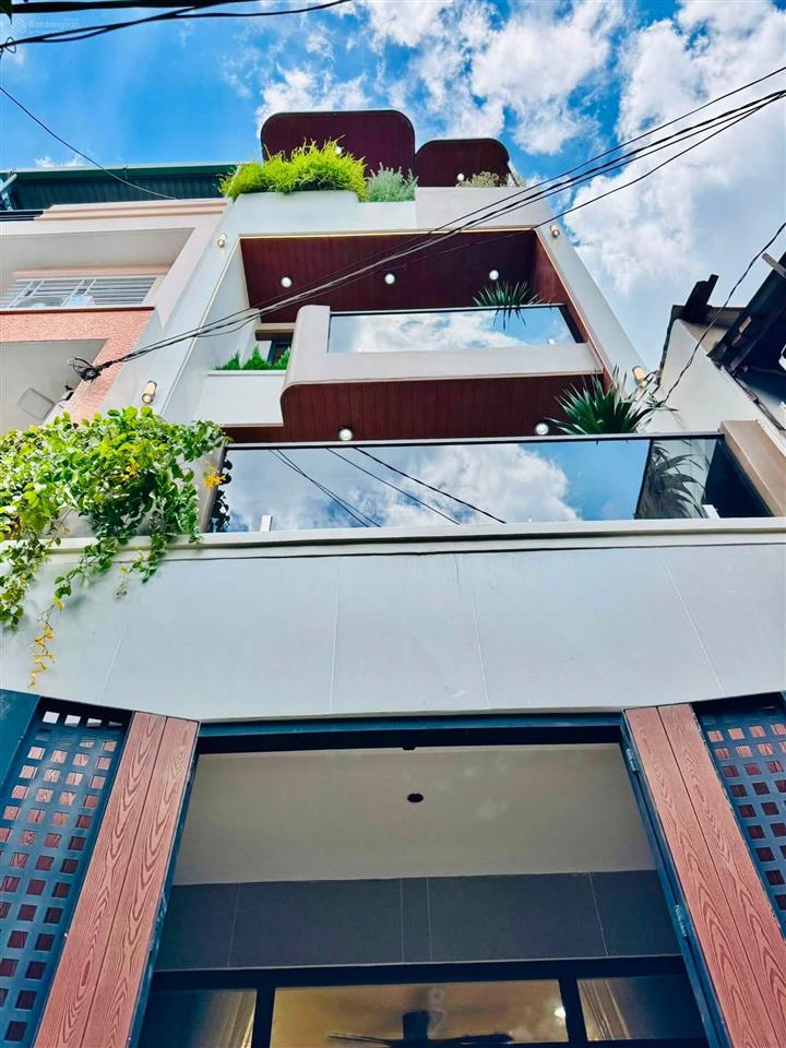 Cả nhà định cư úc bán gấp nhà nguyễn biểu  p2  q5 giá 69m2 cho thuê 22tr gần đại học sài gòn