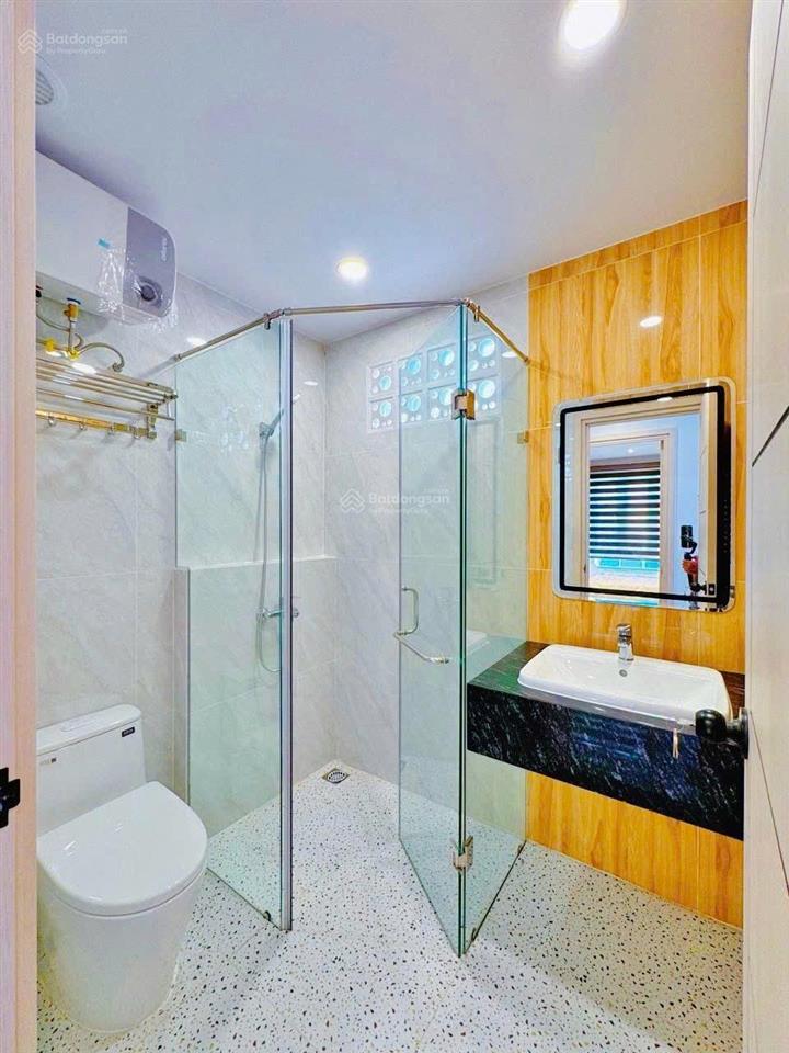 Giảm mạnh bán nhanh nhà an dương vương  p4  q5 71,1m2 cho thuê 20tr gần đại học sài gòn