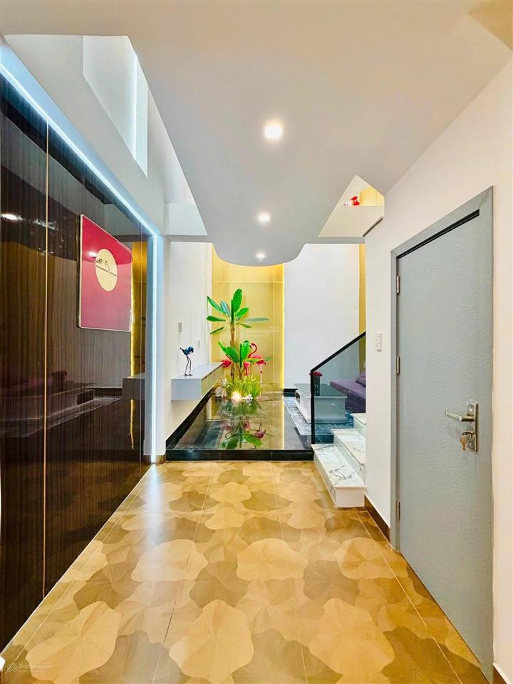 Bán gấp nhà đường 6m lê văn sỹ, phường 2, tân bình giá 68,4m2 cho thuê 20tr gần chợ phạm văn hai