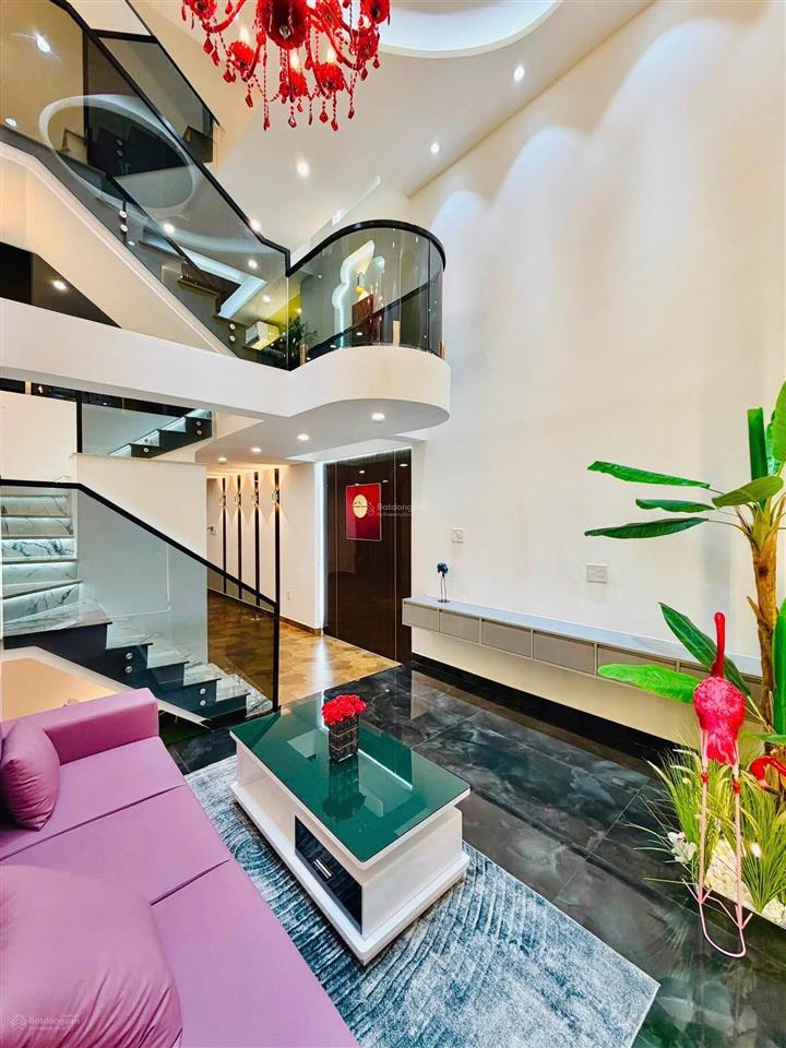 Bán gấp nhà đường 6m lê văn sỹ, phường 2, tân bình giá 68,4m2 cho thuê 20tr gần chợ phạm văn hai