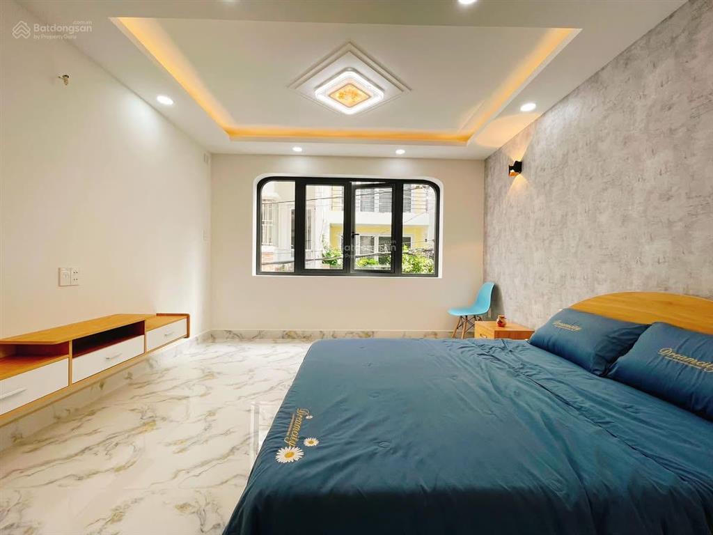 63,8m2 nhà đường 2 làn oto 6m trần minh quyềnp10q10 cho thuê 21tr gần nhà hát hoà bình