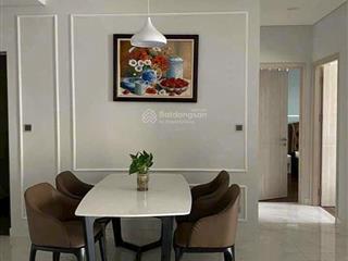 Cho thuê midtown 2 pn 2 ban công view biệt thự đẹp giá 27 triệu, nhà trống vào ngay 0909 488 ***