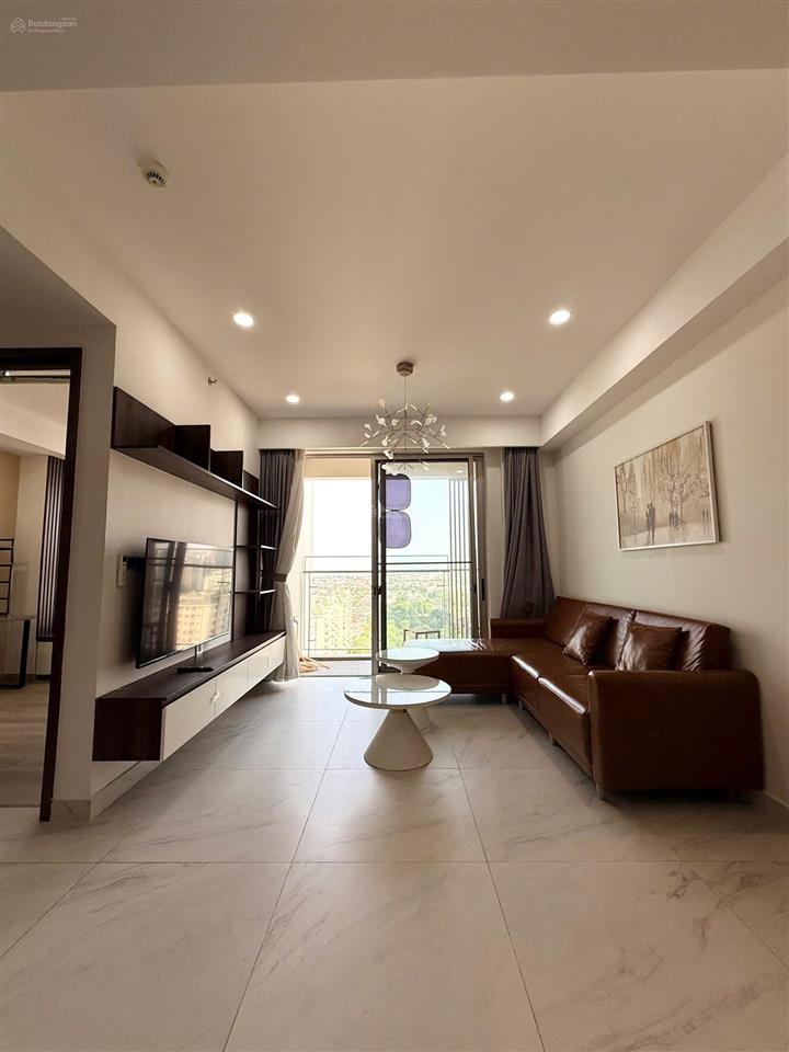Chính chủ cần cho thuê gấp căn hộ 2 phòng view biệt thự giá 26 triệu full nội thất đẹp, vào ở ngay