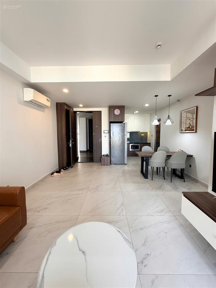 Chính chủ cần cho thuê gấp căn hộ 2 phòng view biệt thự giá 26 triệu full nội thất đẹp, vào ở ngay