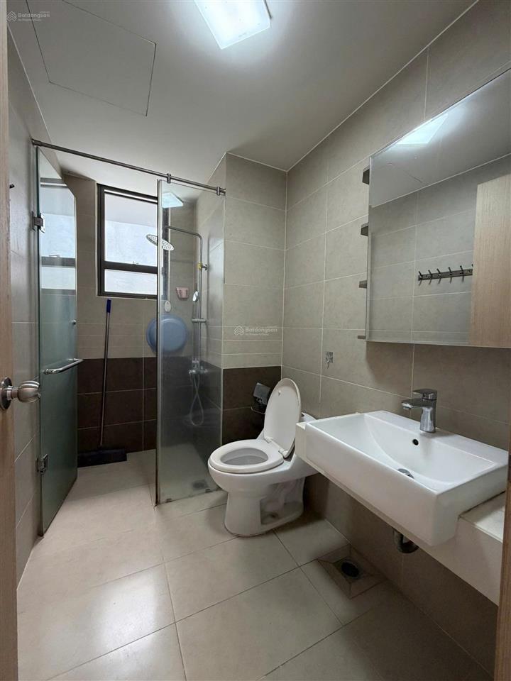 Thiện chí cho thuê căn góc 3 phòng ngủ, full nội thất giá 22 triệu, vào ở ngay  0909 488 ***