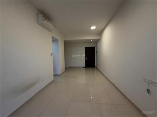 Cho thuê căn studio nhà trống phù hợp làm văn phòng giá chỉ 14 triệu trống sẵn, vào ngay 0909 488 ***