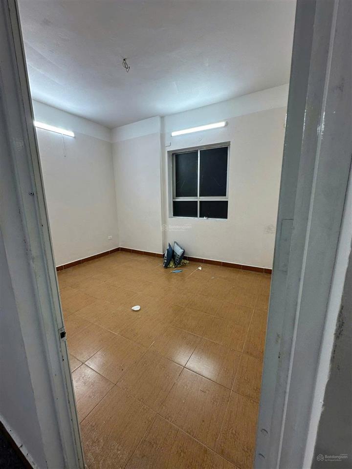 Cho thuê căn hộ b10 nam trung yên cầu giấy tiện ích ngập tràn dt 73m 2 ngủ giá 9 triệu/ tháng