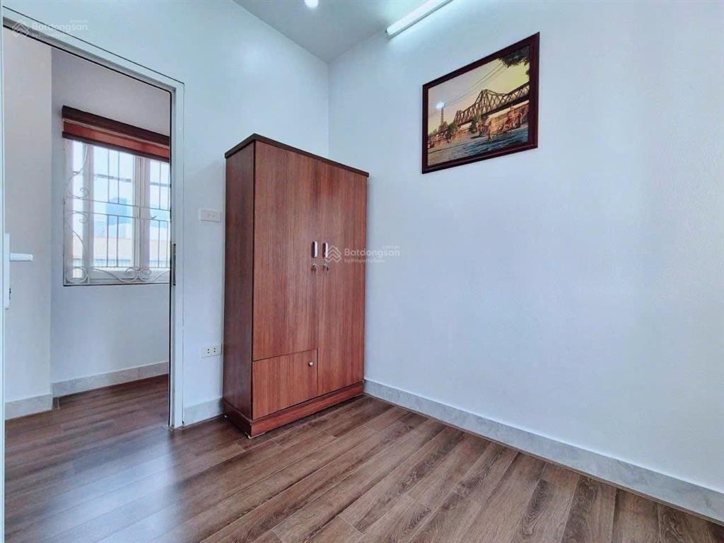 Cho thuê ccmn khương đình dt50m2n1vs giá cho thuê 6 triệu/ tháng