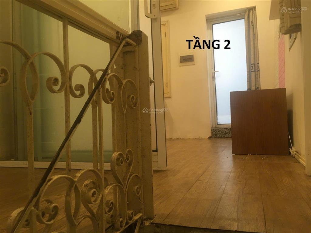 Cho thuê nhà thổ quan phố khâm thiên, 4 tầng gồm 4n3vs  giá thuê 9 triệu/ tháng