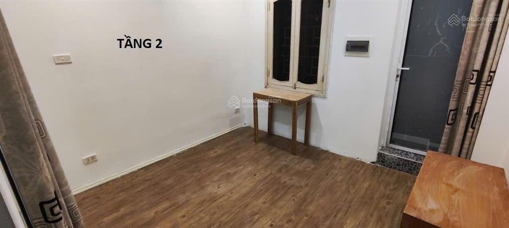 Cho thuê nhà thổ quan phố khâm thiên, 4 tầng gồm 4n3vs  giá thuê 9 triệu/ tháng