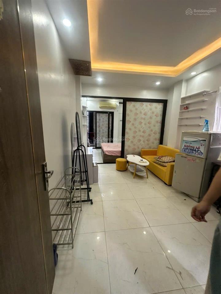 Cho thuê ccmn cầu diễn dt 35nthiết kế 1ngủ 1 vs khách bếp ban công thoáng giá 4 triệu/ tháng