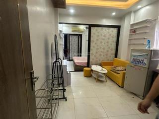 Cho thuê ccmn cầu diễn dt 35nthiết kế 1ngủ 1 vs khách bếp ban công thoáng giá 4 triệu/ tháng