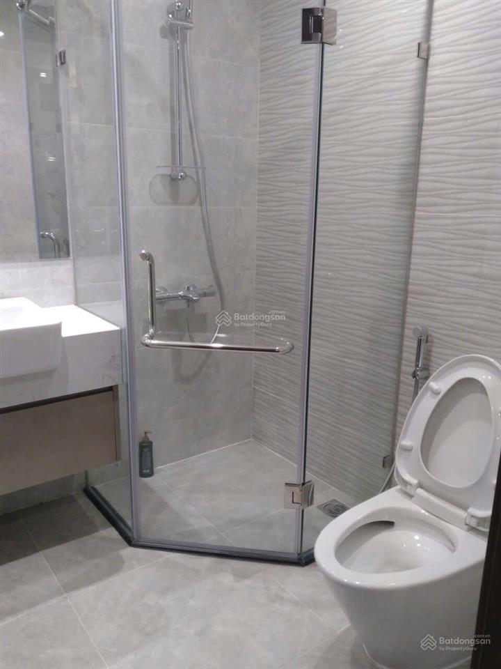Cho thuê căn west point, đường phạm hùng, tòa w1, giá thuê 18 triệu dt 76 m2 2 pn + 2 vs