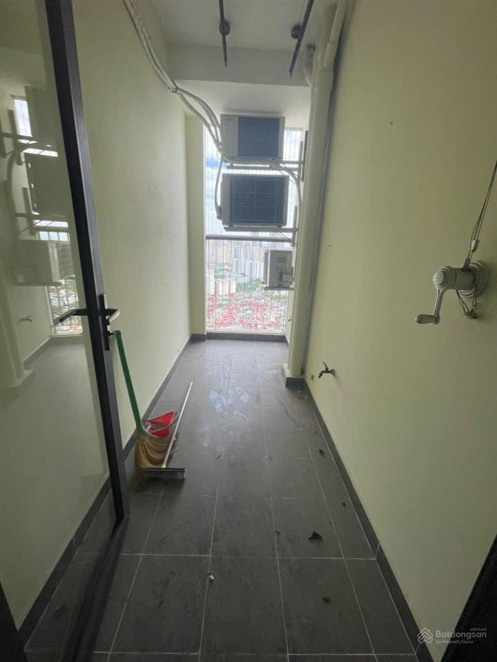 Cần bán căn hộ thương mại samsora vạn phúc  hà đông, diện tích 91m gồm 3n, 2wc. giá bán 7,1 tỷ