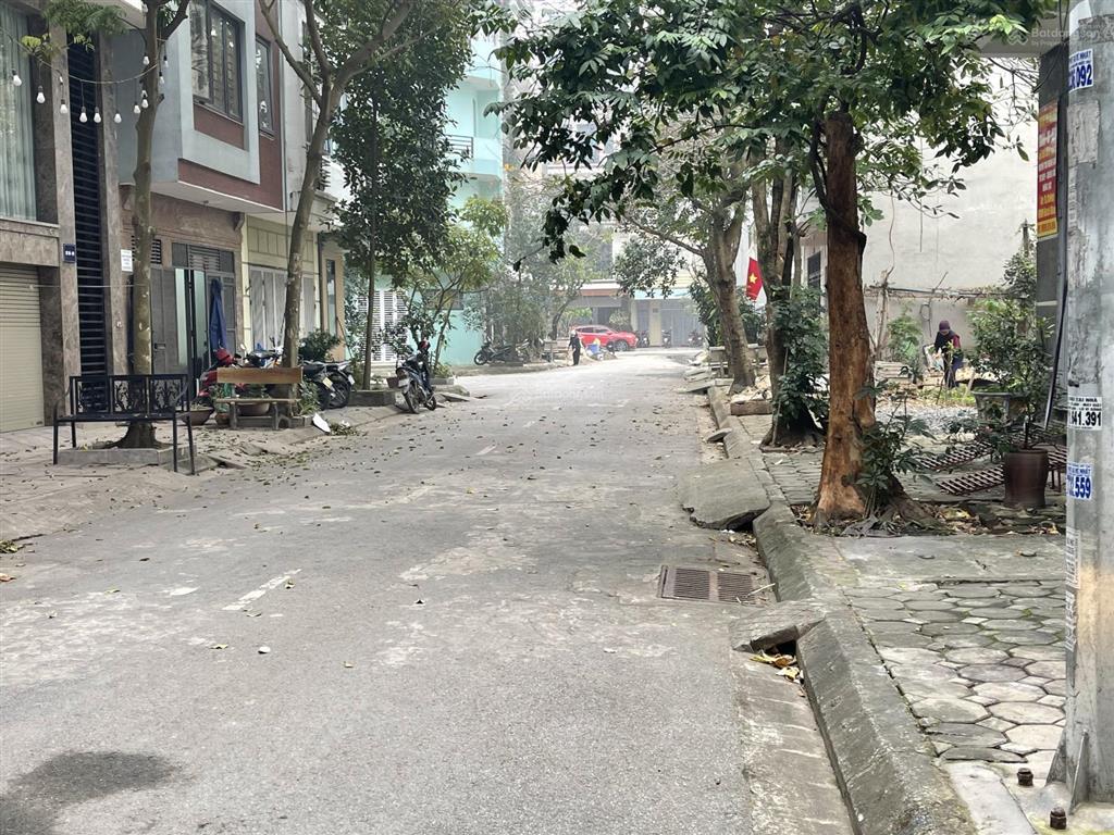 Bán nhà đấu giá mậu lương, kiến hưng 60m2 5t 5m mt nhà đẹp ở ngay, ôtô kinh doanh.  0977 885 ***