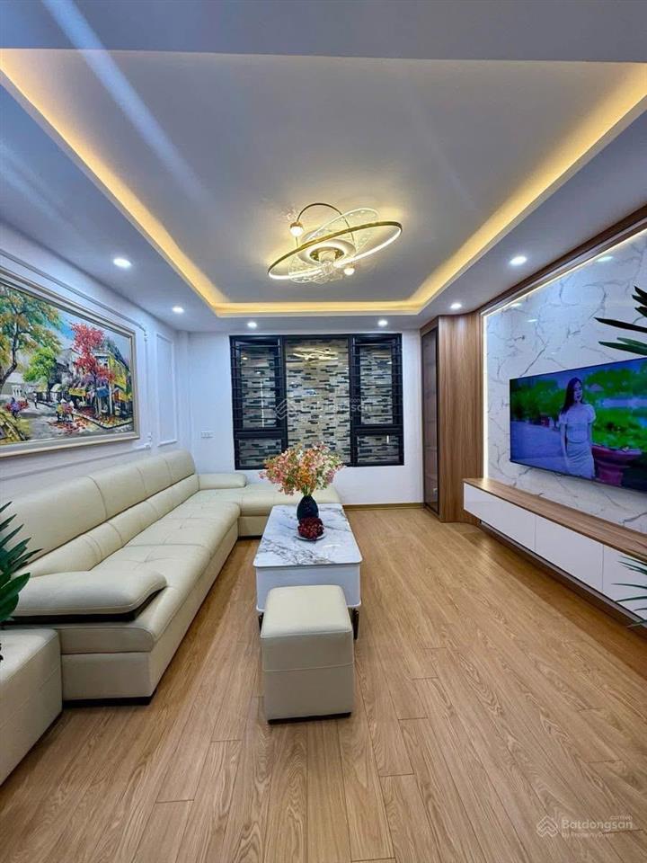 Chính chủ bán nhà văn quán, hà đông, hà nội, 6pn, 4wc, 40m2, 9,6 tỷ, ô tô đón tết tôi cần bán gấp