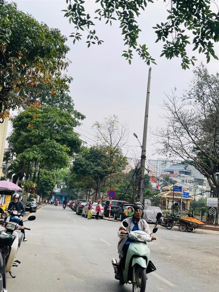 Bán nhà yên phúc, văn quán 45m 5 tầng ô tô tránh kinh doanh giá chỉ hơn 9 tỷ  0977 885 ***