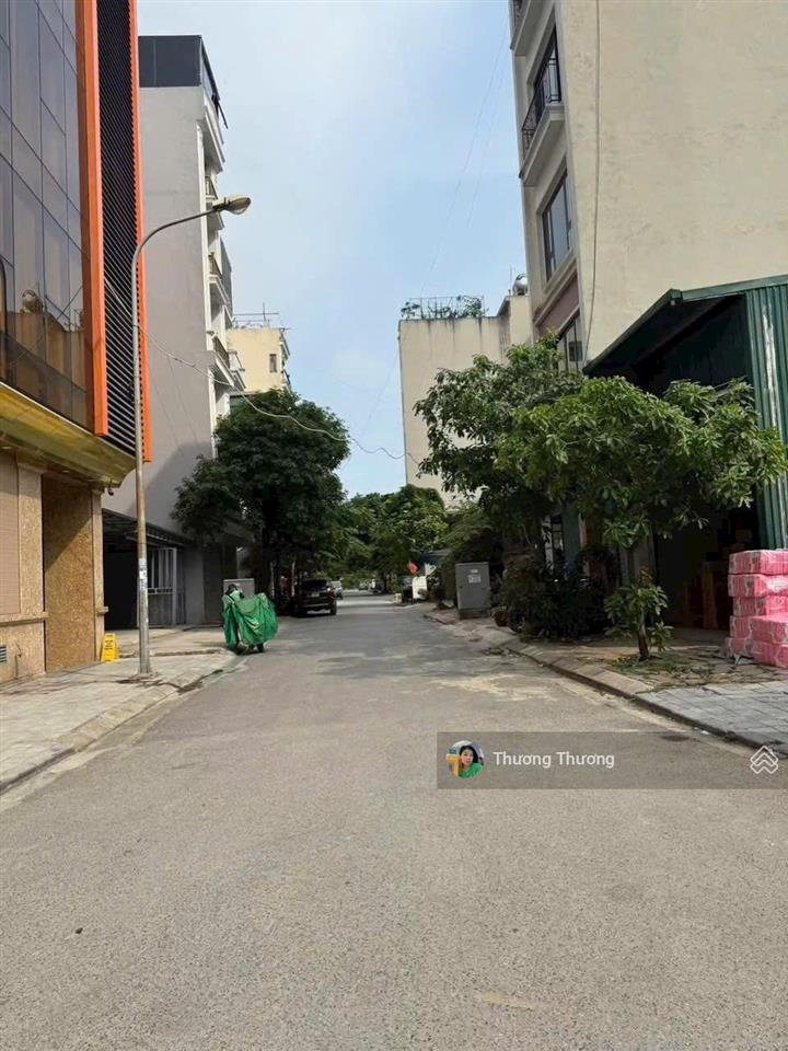 Bán nhà phùng hưng hà đông 42 m 5 tầng ô tô tránh gần trường bệnh viện chợ kinh doanh nhỏ hơn 9 tỷ