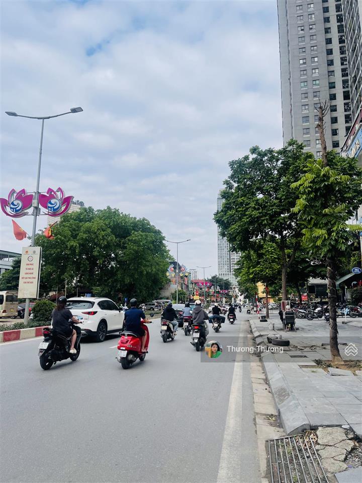 Chính chủ bán nhà vạn phúc hà đông 51m 5 tầng mt 4,3m nhà đẹp, ô tô, kinh doanh các loại giá 12 tỷ