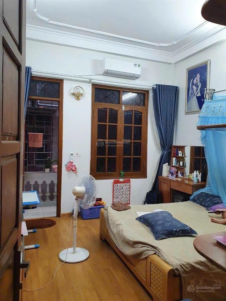 Bán nhà phân lô phố an hoà ngay ga phùng khoang học viện an ninh 40m2 ôtô lùi cửa giá hơn 8tỷ