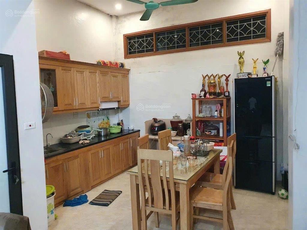 Bán nhà phân lô phố an hoà ngay ga phùng khoang học viện an ninh 40m2 ôtô lùi cửa giá hơn 8tỷ