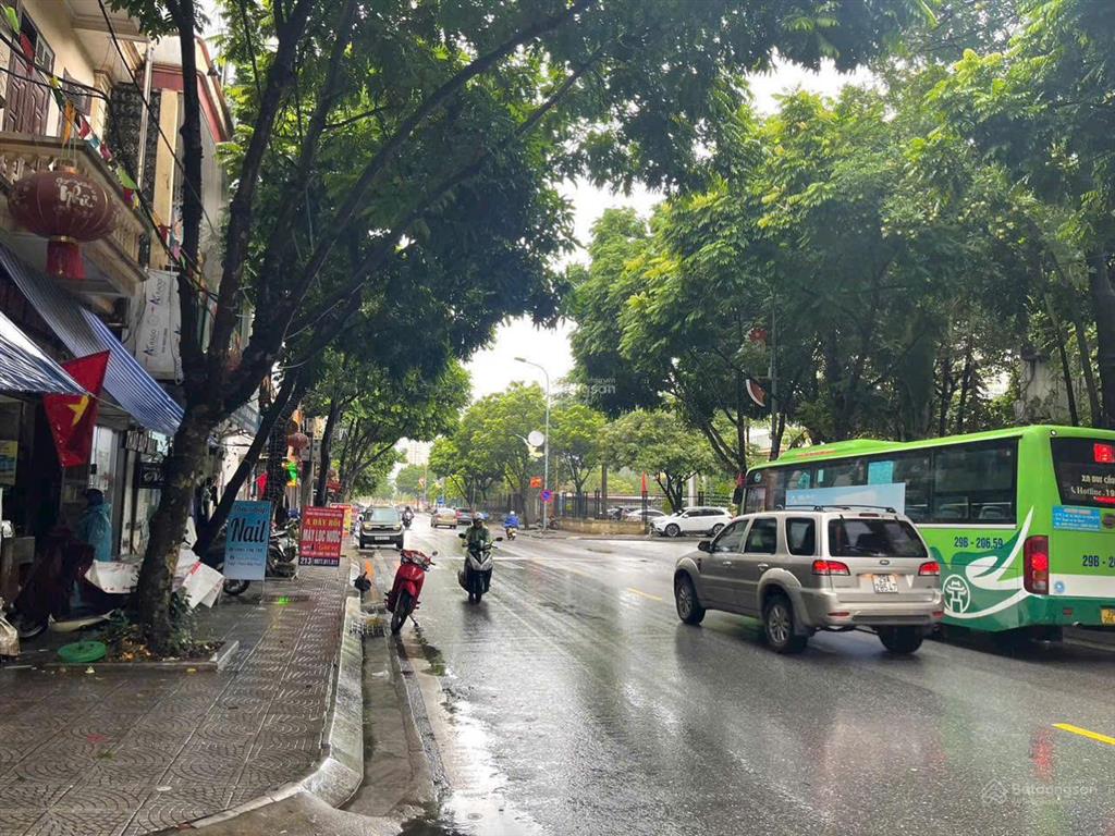 Bán nhà ngay kđt văn quánphùng hưng ôtô tránh kinh doanh, không ngập, không quy hoạch giá hơn 9tỷ