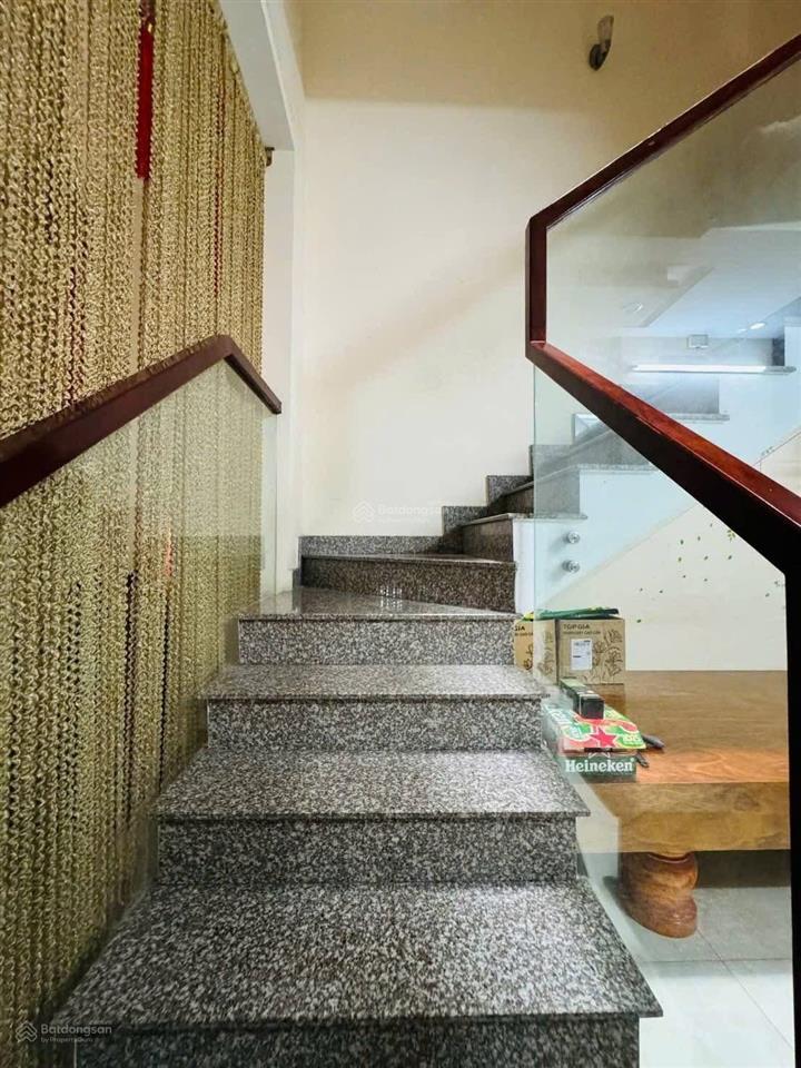 Lên sóng siêu phẩm hẻm xe hơi trần minh quyền, q10 (dt 64m2). giá 4tỷ170 còn tl mạnh