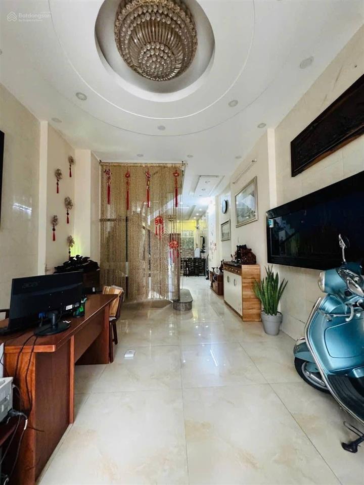 Lên sóng siêu phẩm hẻm xe hơi trần minh quyền, q10 (dt 64m2). giá 4tỷ170 còn tl mạnh