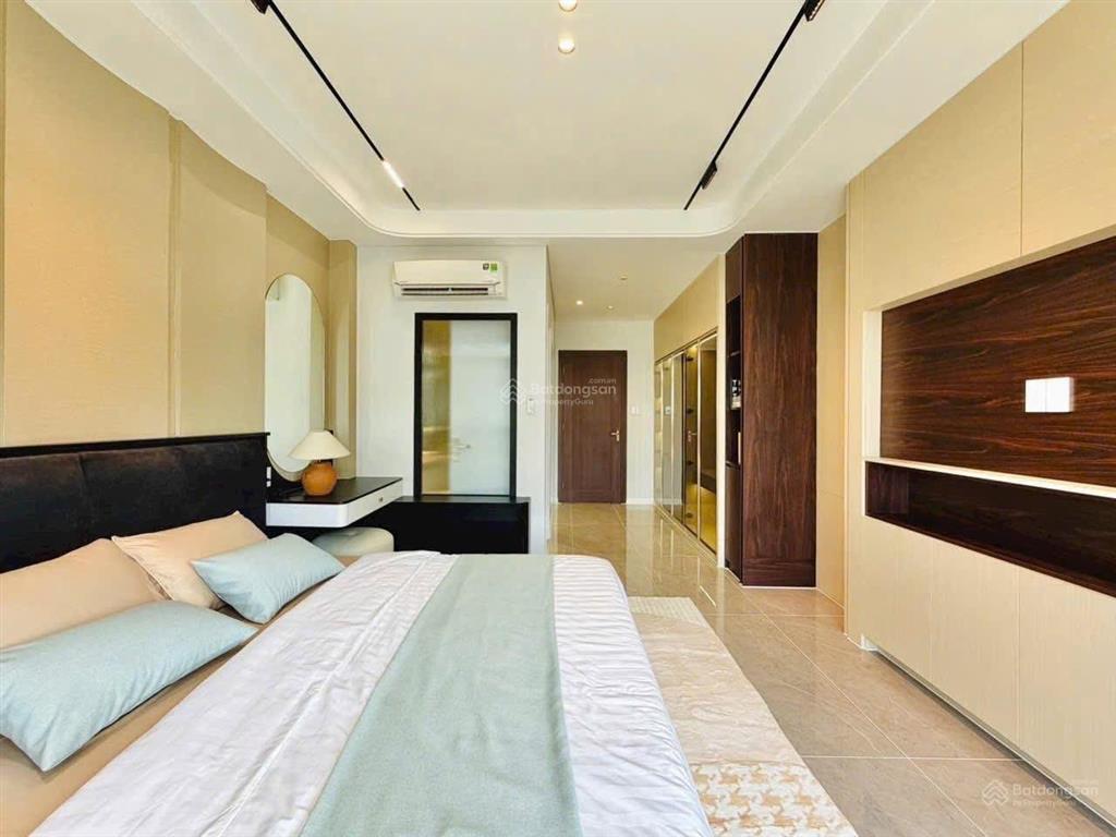 Đầu năm bán gấp nhà mtđ đỗ năng tế, bình tân gần aeon mall. giá 3tỷ080 còn ra lộc
