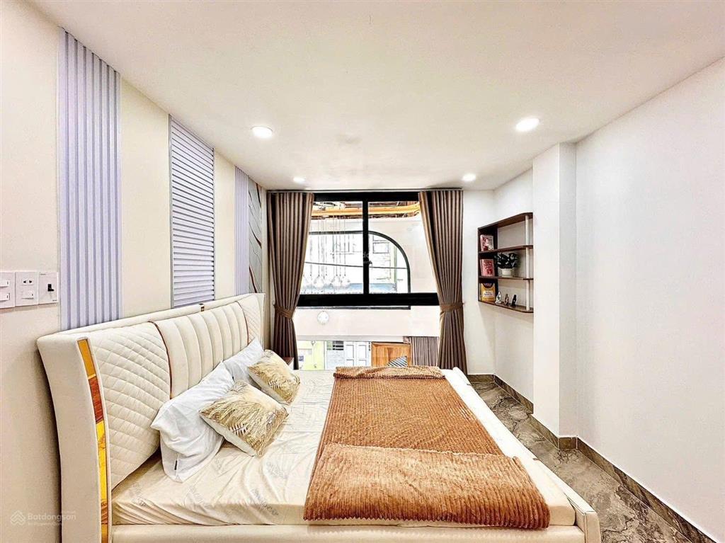 Cần bán nhanh nhà mới xây mtđ nguyễn thanh tuyền, tân bình (dt hơn 68m2). giá mong muốn 3tỷ850