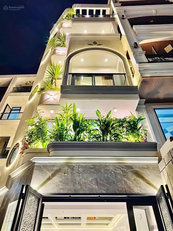Cần nhượng lại căn nhà tâm huyết hxh 8m thái phiên, q11 (dt hơn 77m2). giá mong muốn 3tỷ660 còn tl