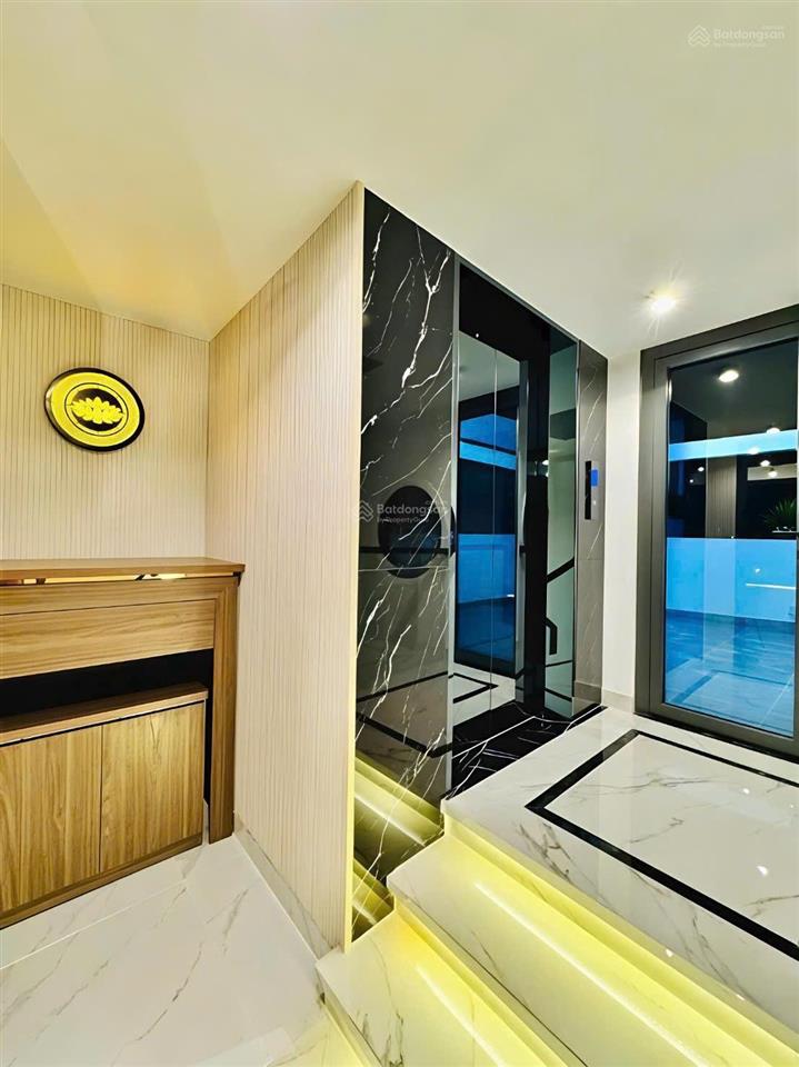 Cần nhượng lại căn nhà tâm huyết hxh 8m thái phiên, q11 (dt hơn 77m2). giá mong muốn 3tỷ660 còn tl
