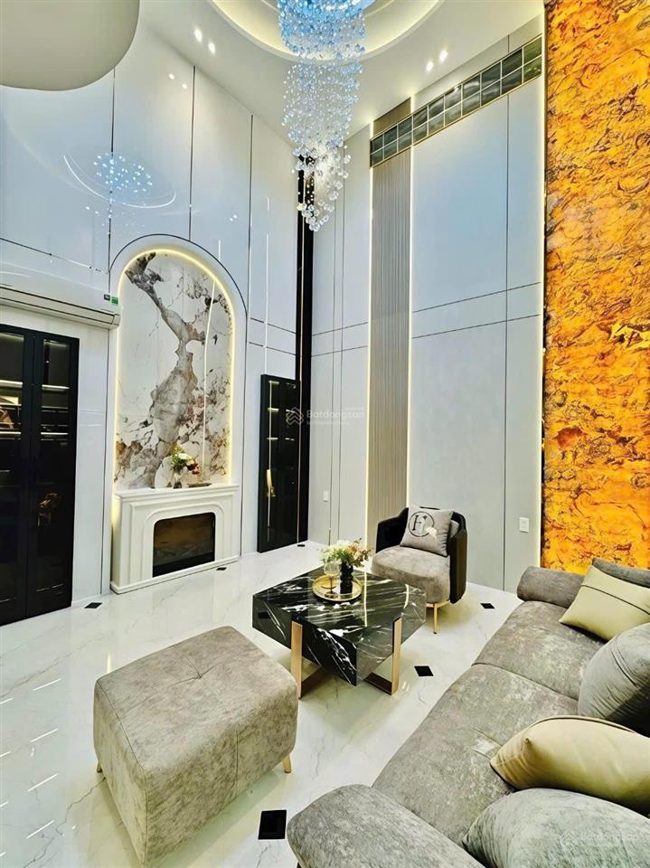 Cần nhượng lại căn nhà tâm huyết hxh 8m thái phiên, q11 (dt hơn 77m2). giá mong muốn 3tỷ660 còn tl