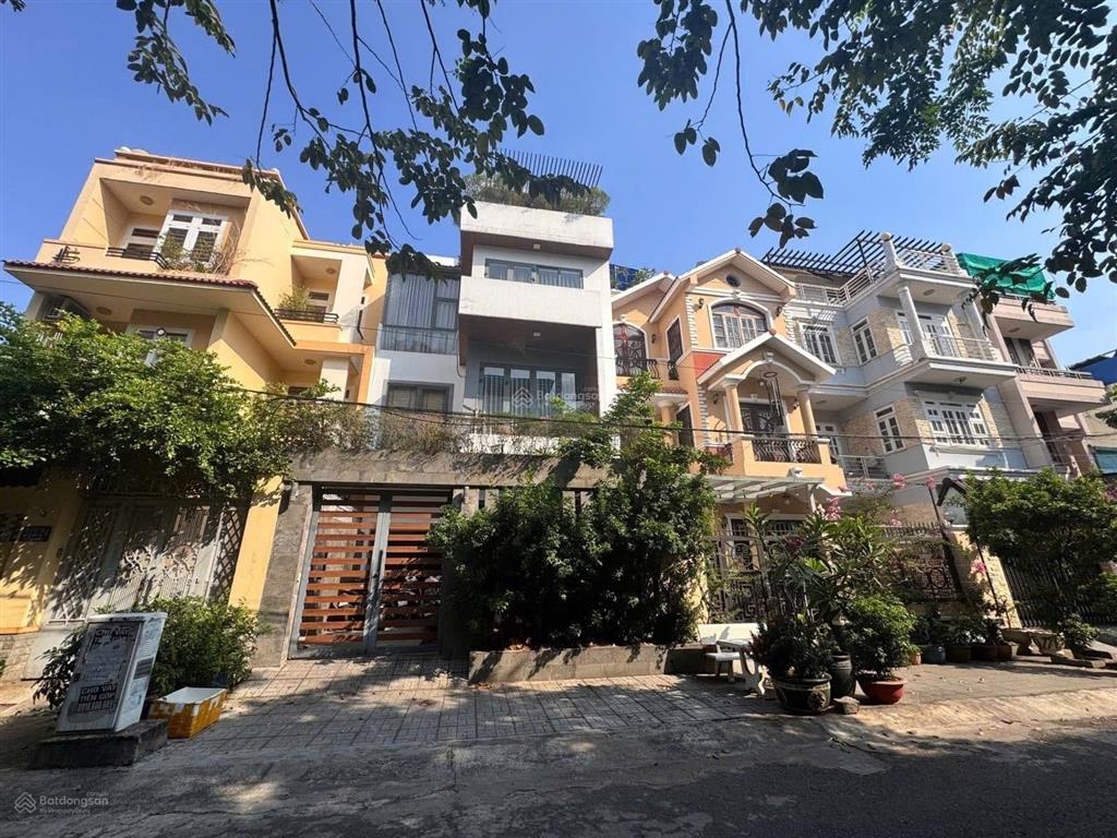 Siêu phẩm bình lợi, p13, bình thạnh (dt hơn 105m2) cần tìm chủ mới. giá mong muốn còn tl