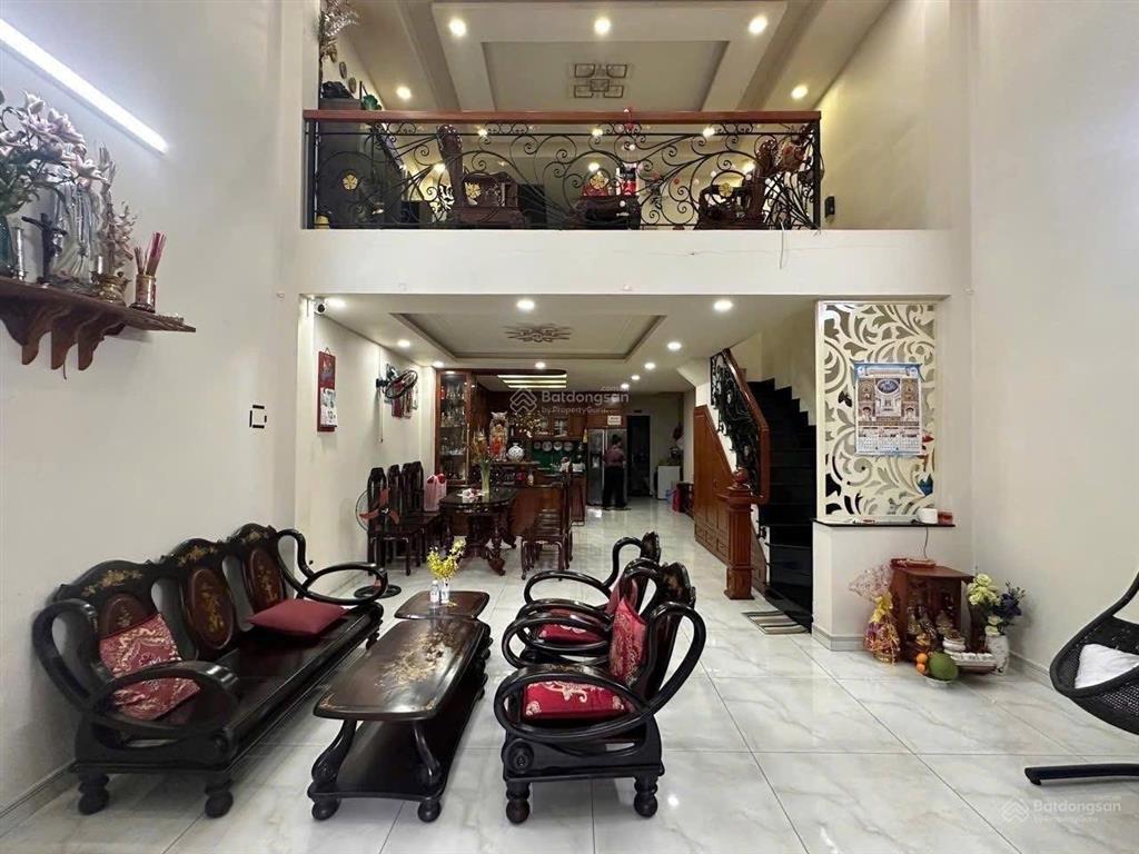 Chốt giá 6tỷ180 cho siêu phẩm mặt tiền đường huỳnh thiện lộc, tân phú (dt hơn 98m2). còn ra lộc