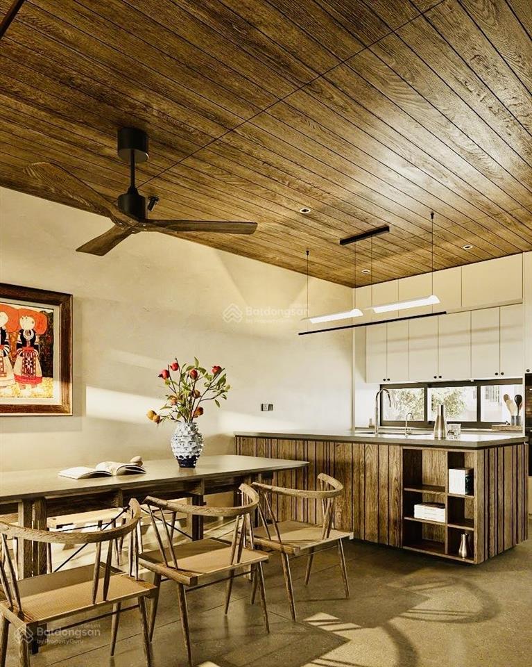 (hiếm) bán nhà tạ quang bửu  bách khoa  ôtô tránh  vỉa hè  kinh doanh  130m. giá bán 30.35 tỷ