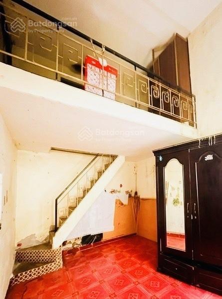 Bán nhà trần khát chân  ngõ thông  gần mặt phố  dt 52m x c4. giá bán 7.15 tỷ