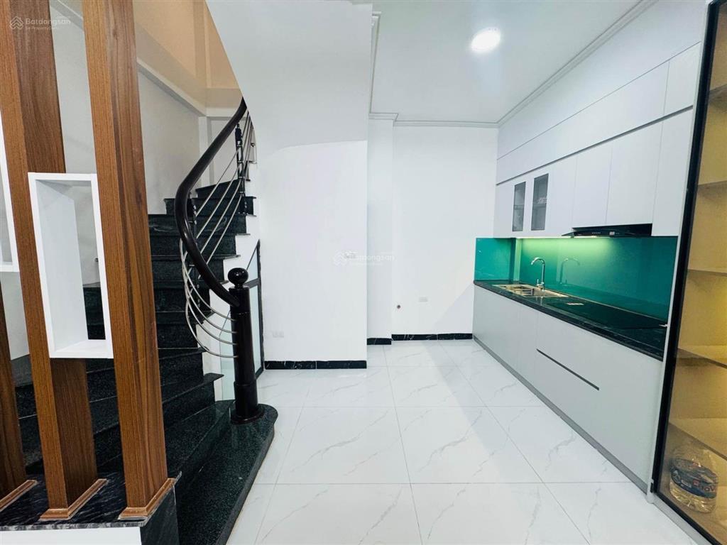 Bán nhà lương khánh thiện  hồ đền lừ  không quy hoạch  dt 49m2. giá bán 8.72 tỷ