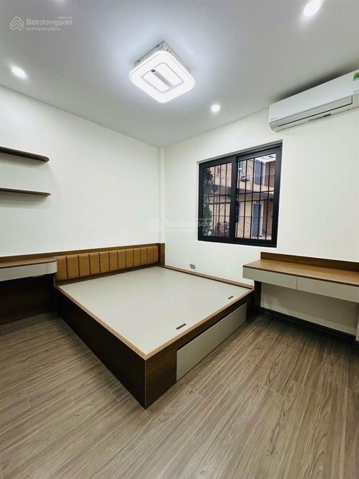 Bán nhà 5 tầng thang máy trương định  giải phóng  ngõ thông  diện tích 48m². giá bán 11,75 tỷ
