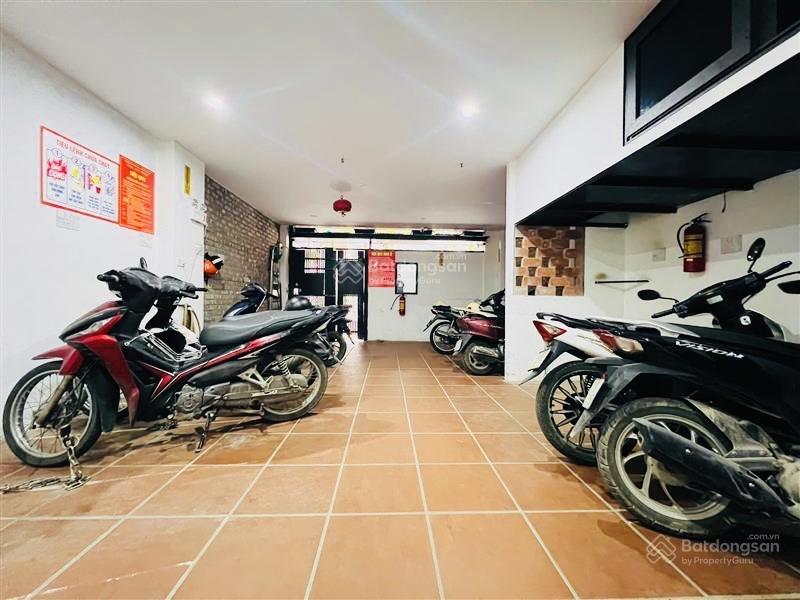 Bán tòa chdv giáp bát  kim đồng dt 105m  đầu tư sinh lời  doanh thu khủng. giá bán 27,5 tỷ