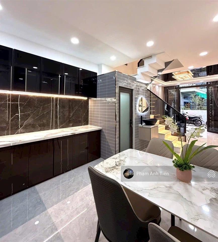 Lộ diện cực phẩm, đường lương hữu khánhq.1. giá 5tỷ090/68,5m2, cho thuê 30tr. gần bệnh viện từ dũ