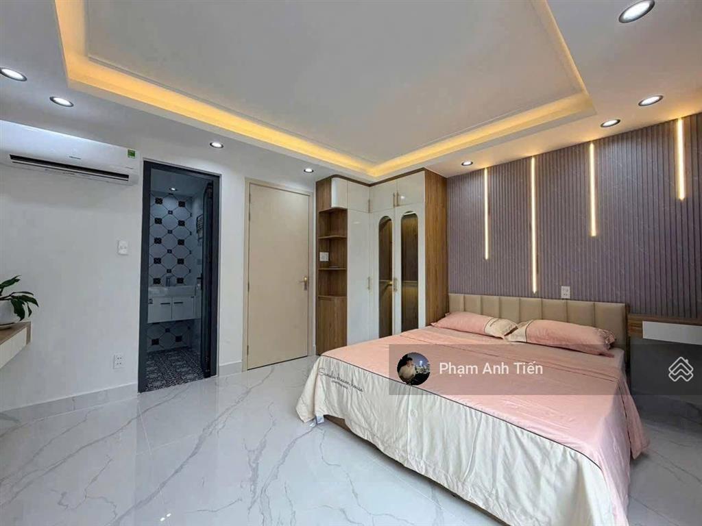 Bán gấp nhà phố, giá 4tỷ790/71,5m2. ngay điện biên phủq.1, đang cho thuê 28tr. gần bệnh viện mắt.