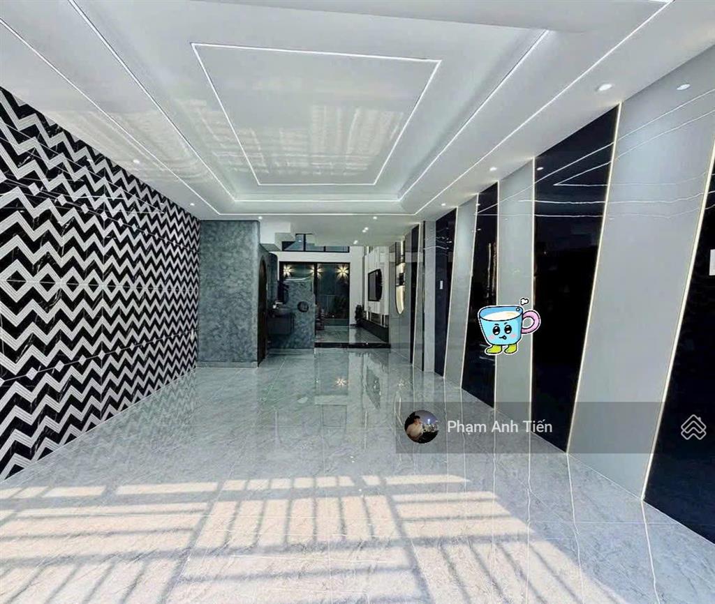 Siêu phẩm trung tâm quận 1 đường nguyễn văn thủ. 4 tỏi 890/64m2. đang cho thuê 21tr, gần chợ dakao.