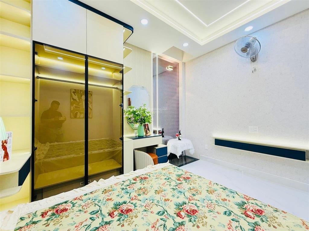 Nhà diện tích khủng 81,2m2. đường an bình  q. 5, đang cho thuê 24tr, gần bệnh viện an bình