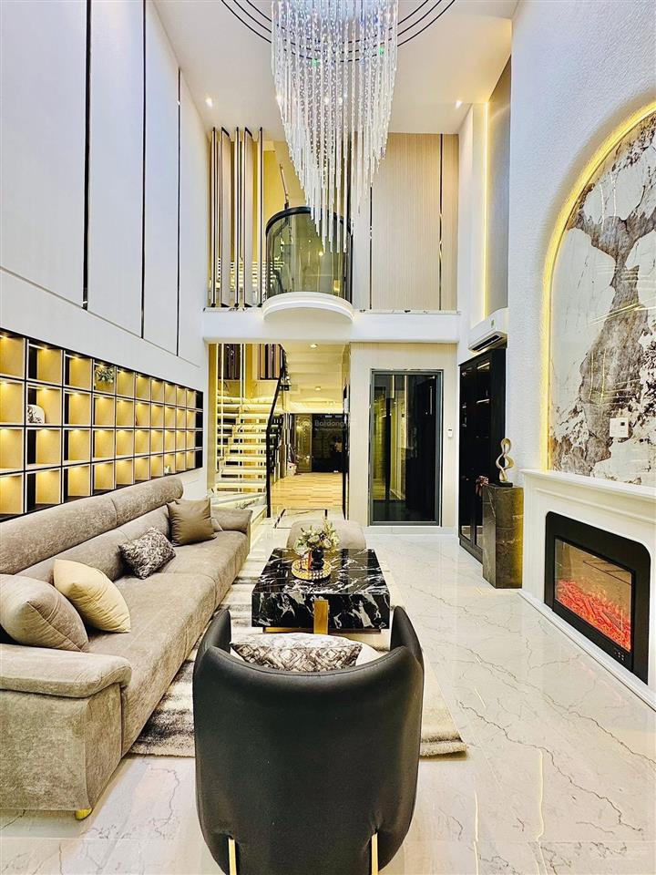 Đi đức định cư bán nhà 2tỷ890/57m2, đường 22  quận 11 (đường xe hơi). cách trường đua phú thọ 100m