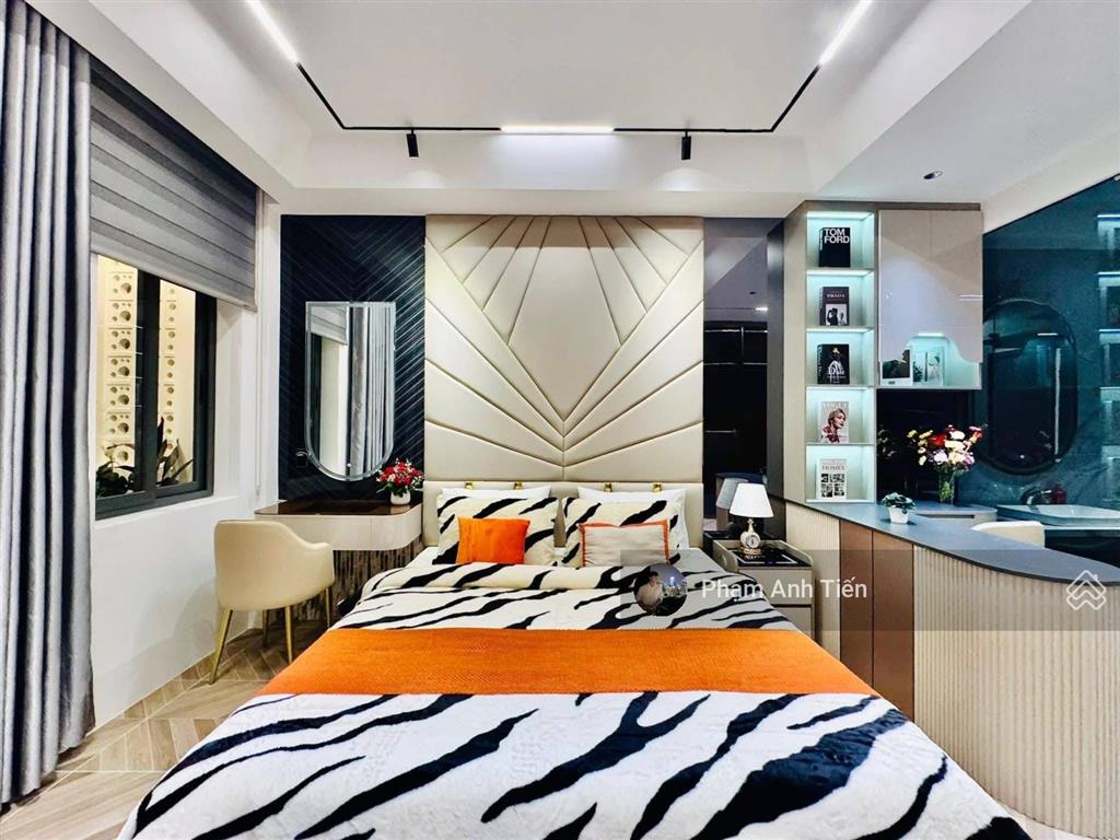 Siêu phẩm mặt tiền đường số 14  q.2, 3tỷ890/74m2 đang cho thuê 23 triệu. gần ga metro thảo điền