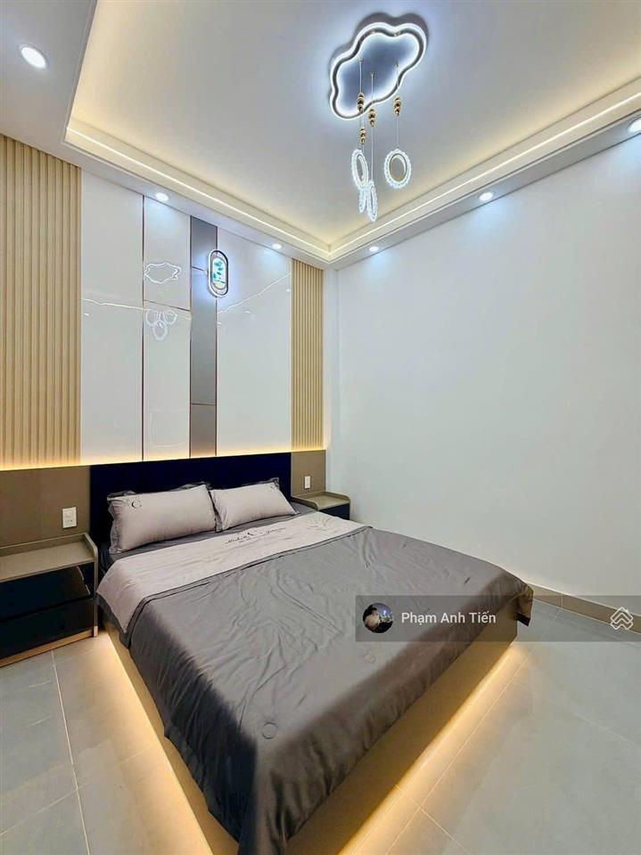 Bán nhà trung tâm đường nguyễn bỉnh khiêm  q.1, 75m2, đang cho thuê 33tr/th. gần chợ đa kao